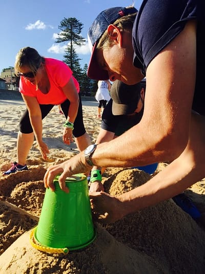 Amazing Race Manly Beach Sculpting for corporate events and excellent team building fun in Manly